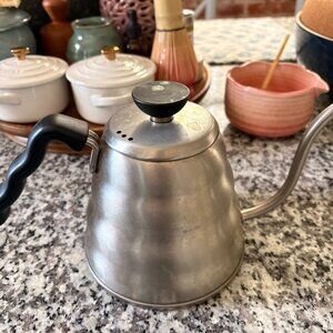 Hario V60 “Bueno” Drip Kettle 1.2L